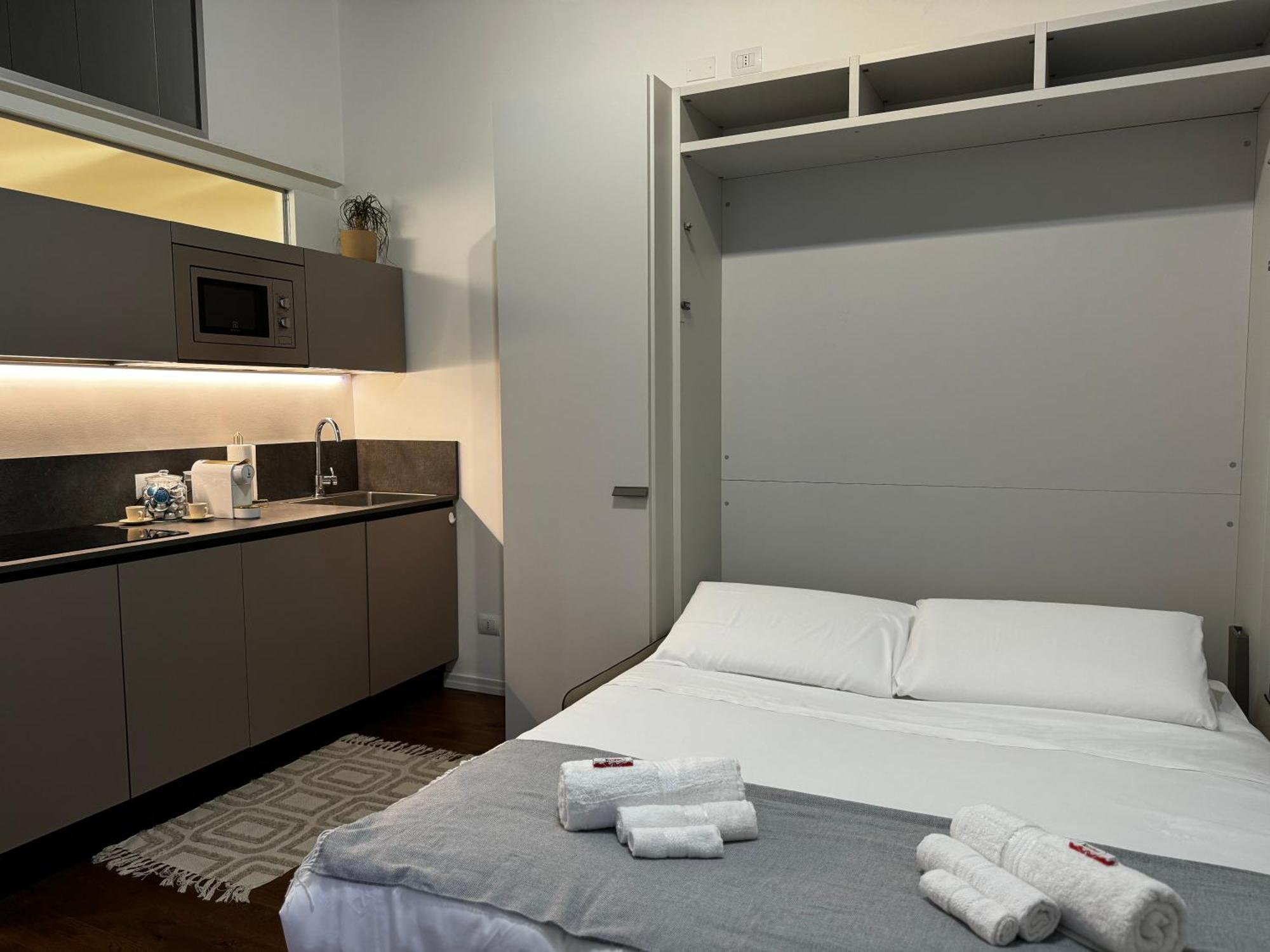 Regina In Corso Lodi - Sky Tv, Wifi E Breakfast Box Milán